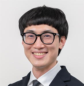 Kwon Ik Hyun's Photo